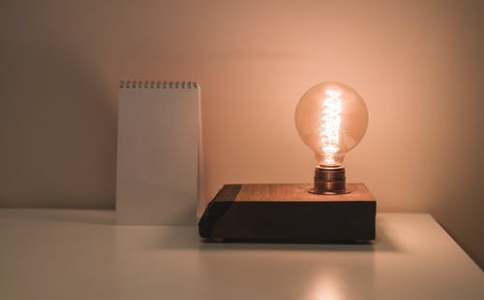结合工程招标代理行业的发展现状